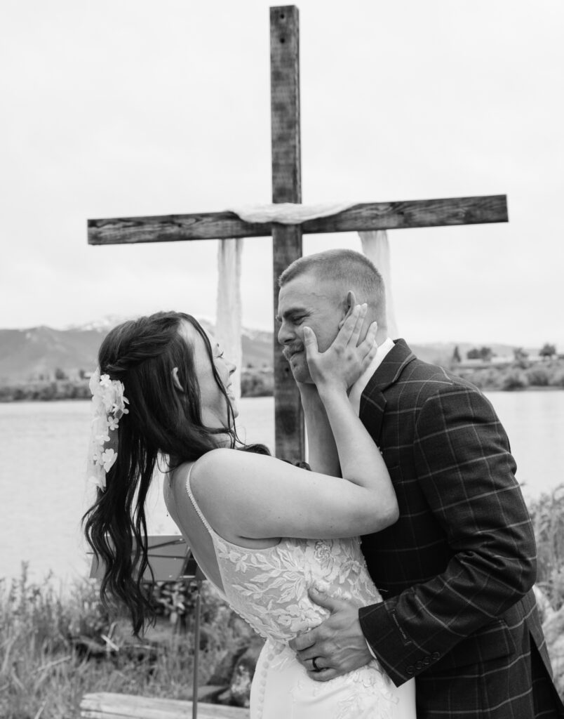 Documentary elopement photography - forest ceremony in McCall
